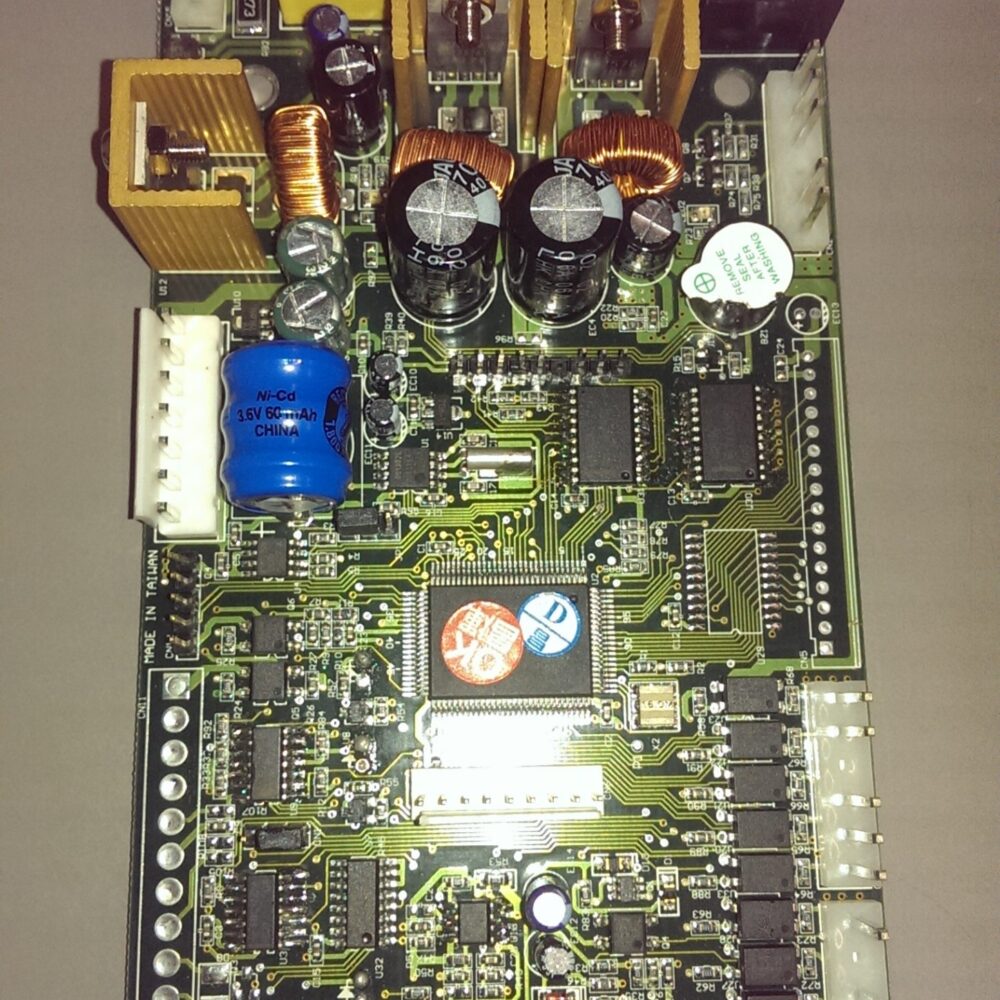 GAINES VM 750 A MAIN CONTROL BOARD / CIRCUIT BOARD