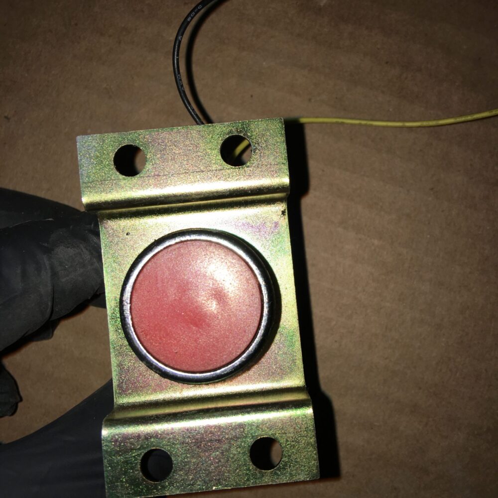 GENESIS (RED) COIN RETURN BUTTON