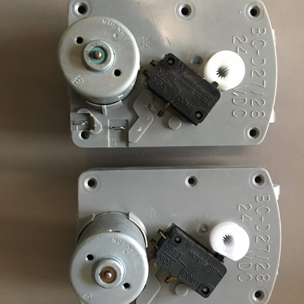 2 USI / FSI / WITTERN GREY SNACK MOTORS