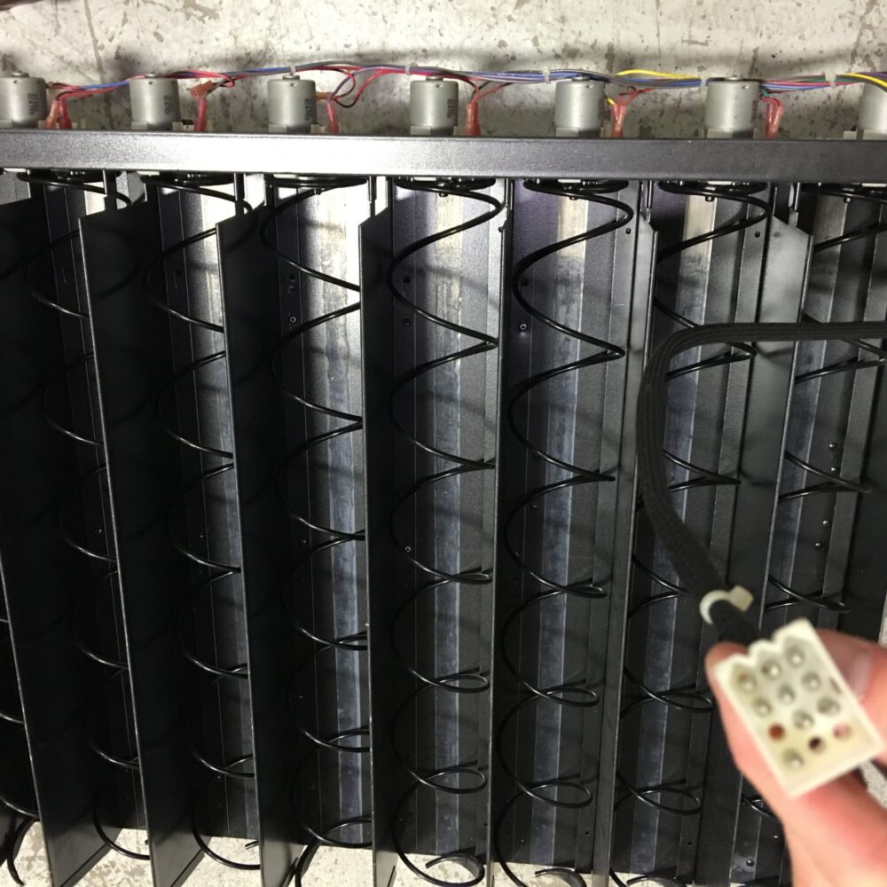 AMS DRINK SHELF W/ MOTORS AND HARNESS